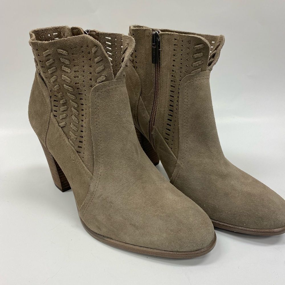 Vince Camuto women’s Foxy Verona Fenyia Block Heel Booties sz 10